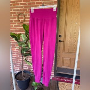 Athleta Salutation Joggers (Women’s Size XS)